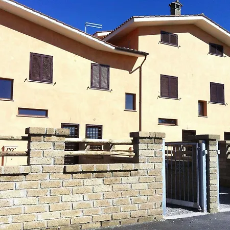 Agriturismo 4 Ricci Farm stay *